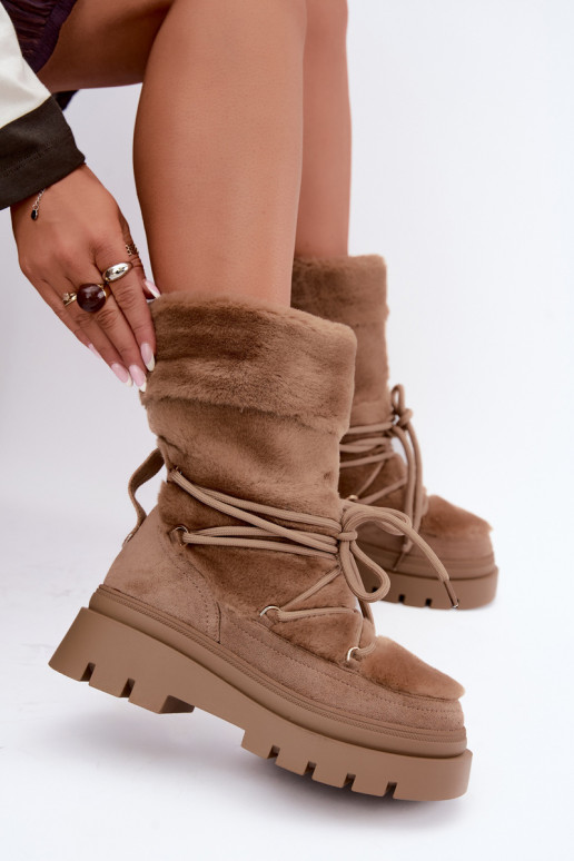 Snow boots with fur and platform in sand color Illyria