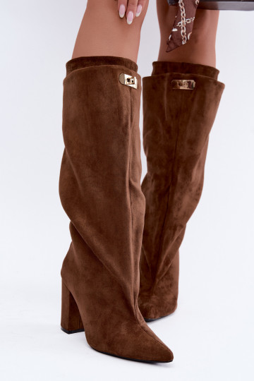 Warm knee-high boots with double shaft and heels in brown color made of suede Luminelle