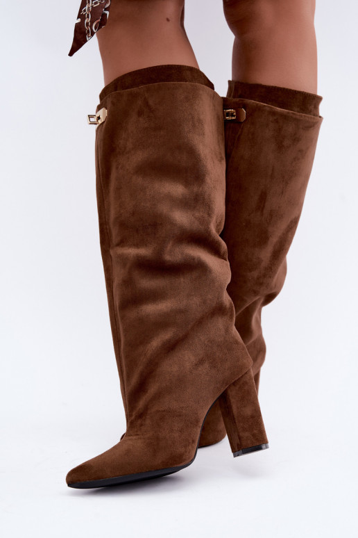 Warm knee-high boots with double shaft and heels in brown color made of suede Luminelle