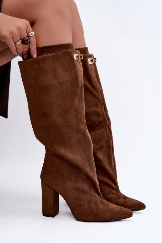 Warm knee-high boots with double shaft and heels in brown color made of suede Luminelle
