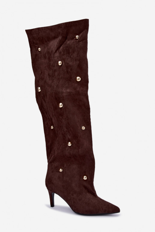 Slip-on knee-high boots with thin heels and ornate details in chocolate color Beladine