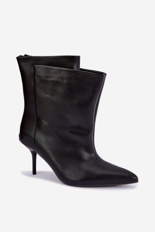 Insulated Damarielle ankle boots with thin heels in black