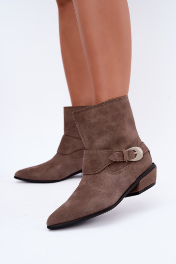 Insulated Serenelle cowboy-style ankle boots in faux suede in sand 2
