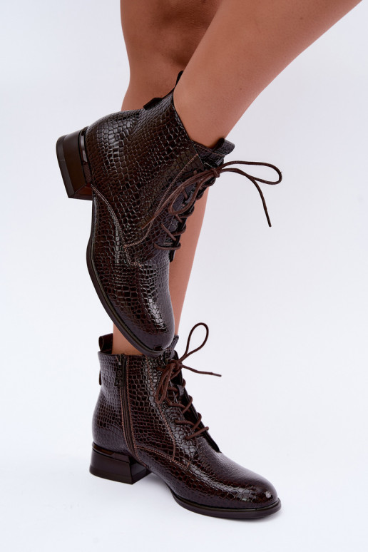 Insulated ankle boots with patent effect and embossing Vinceza 58659 chocolate
