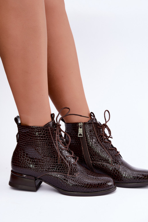 Insulated ankle boots with patent effect and embossing Vinceza 58659 chocolate