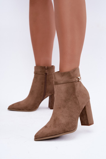 ankle boots with heels and decorative straps in sand color Preselle