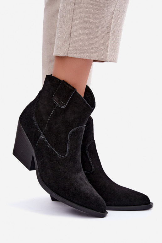 faux fur lined suede cowboy style boots with heels in black color Tirabelle