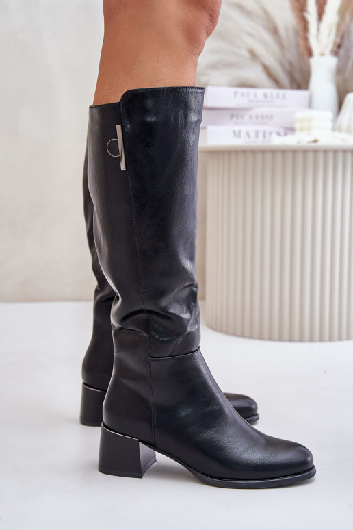 Knee-high boots with heels made of faux leather black Izanae