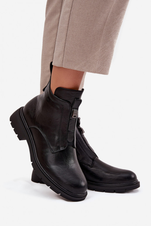 Warm women's ankle boots with decorative details black Roselle