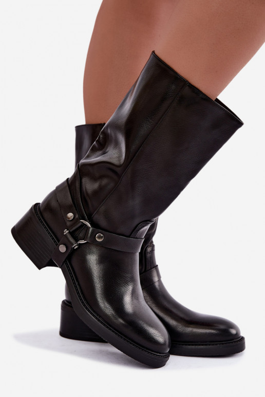 Warm ankle boots with decorative straps in black Galdine