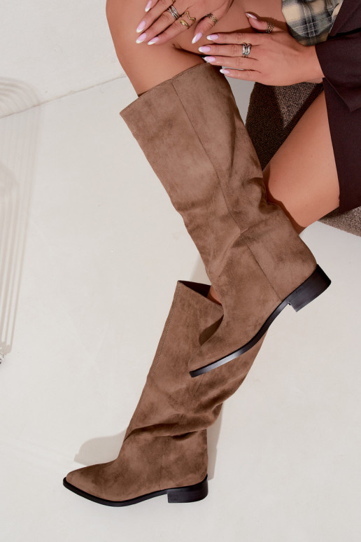 Slip-on knee-high boots with wide heels in sand Cadorine