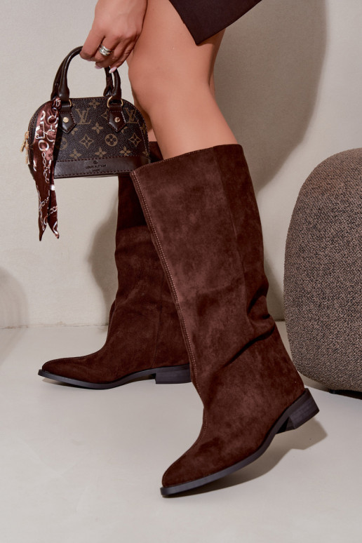 Slip-on knee-high boots with wide heels in chocolate Cadorine