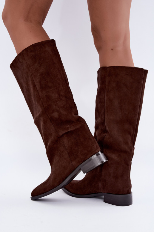 Slip-on knee-high boots with wide heels in chocolate Cadorine