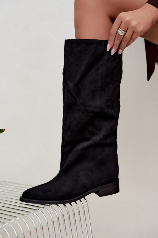 Slip-on knee-high boots with wide heels in black Cadorine