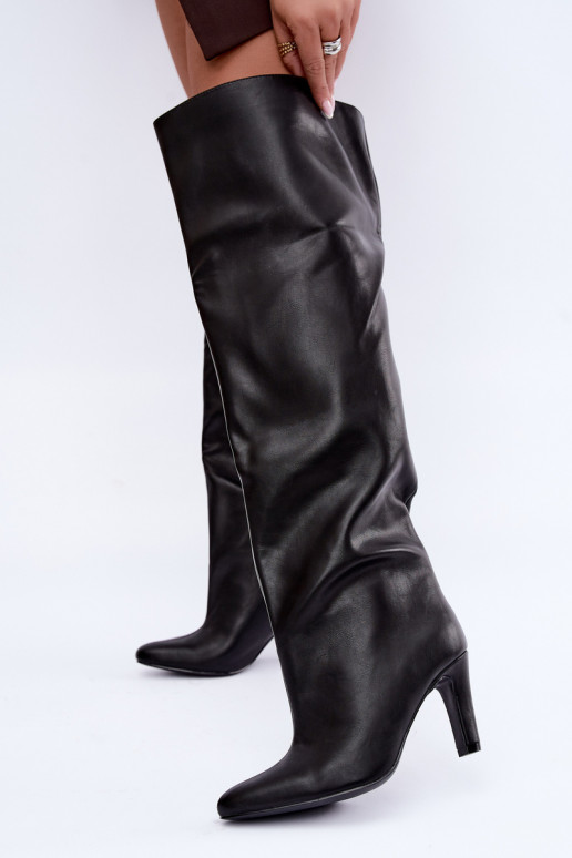 Slip-on women's knee-high boots with pointed heels above the knee in black Emorine