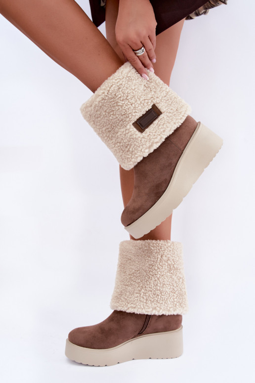 Snow boots with platform and sewn shaft in sand Osvella