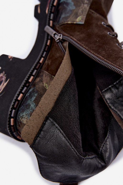 Suede insulated boots with laces and floral motifs brown color Artiker 59C0250