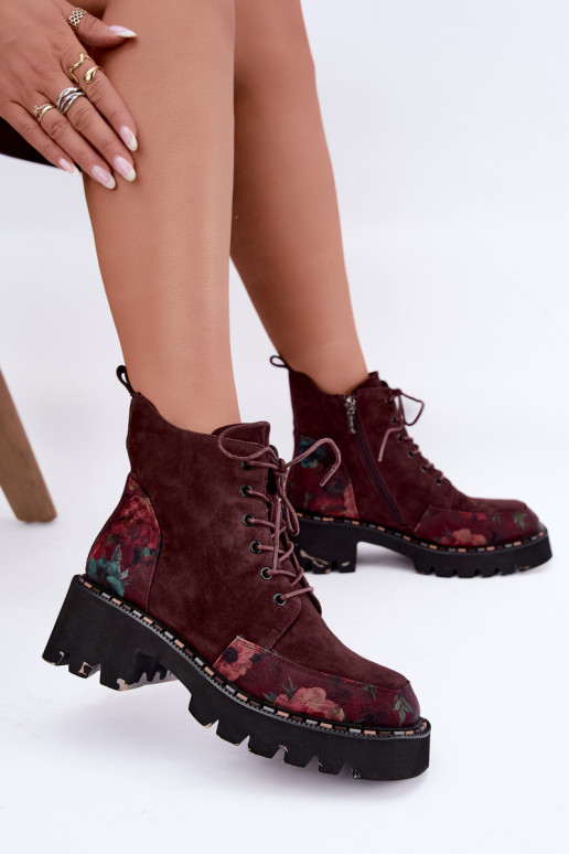 Suede insulated boots with laces and floral motifs burgundy color Artiker 59C0248