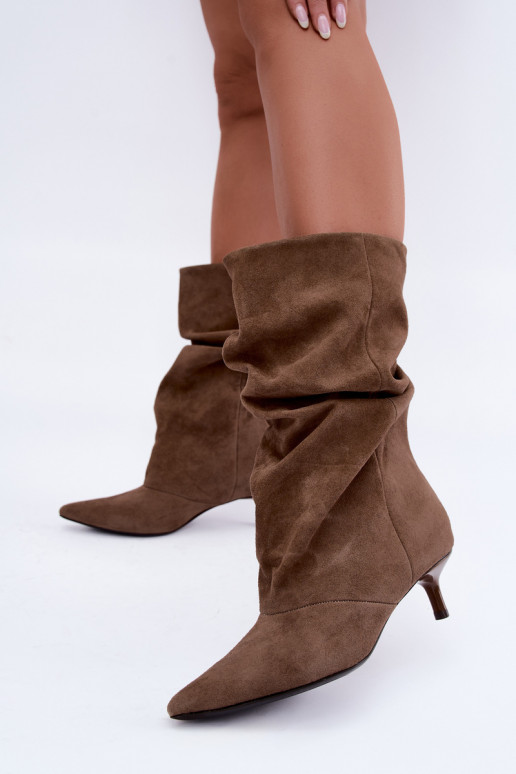 slip-on ankle boots with heels made of faux suede in chaki color Cindrelle