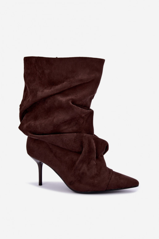 wrinkled warm slip-on ankle boots with thin heels in chocolate color Greselle