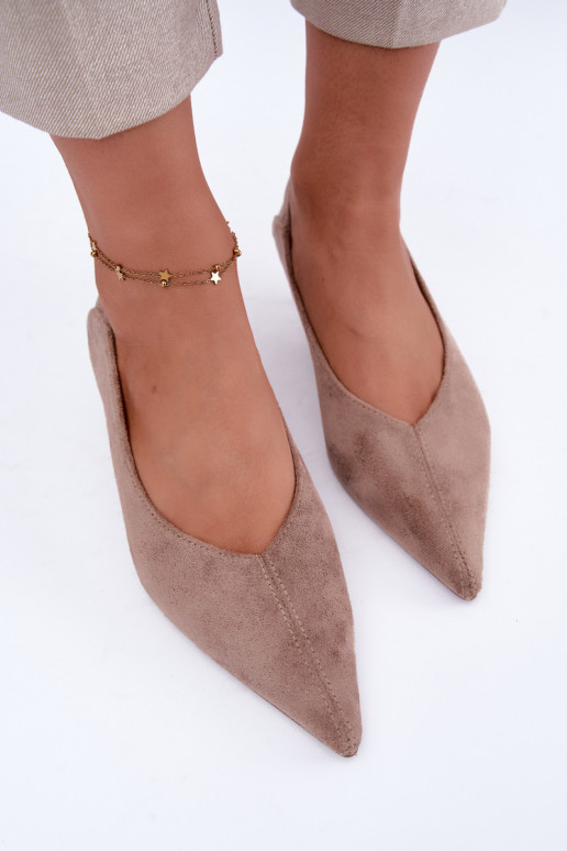 low-heeled shoes in sand color Joresta