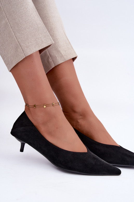 low-heeled shoes in black color Joresta