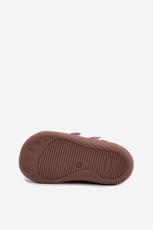 Różowe buty dziecięce z serduszkami Bartek 8631965
