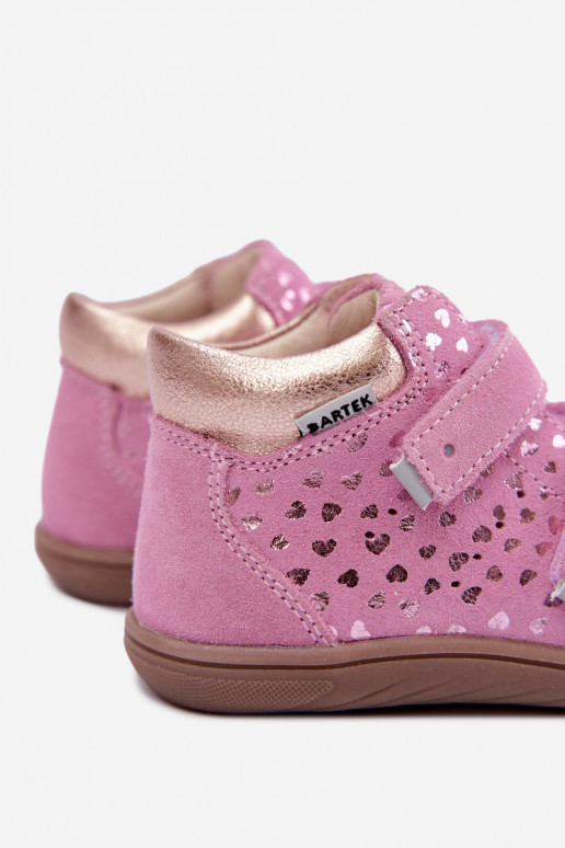 Pink children's shoes with hearts Bartek 8631965