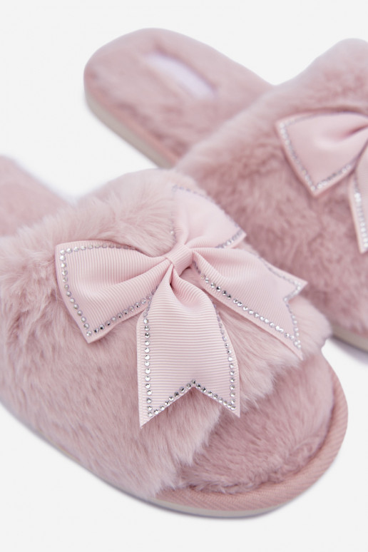 šlepetės su kailiuku ir kaspinais rožinės spalvos Fiamelle
