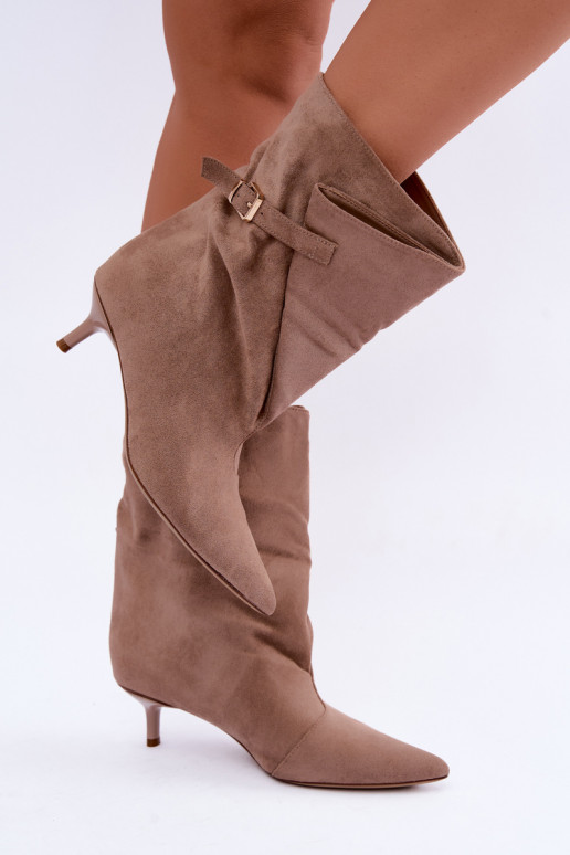 Low-heeled ankle boots with buckles in sand color Canelisse