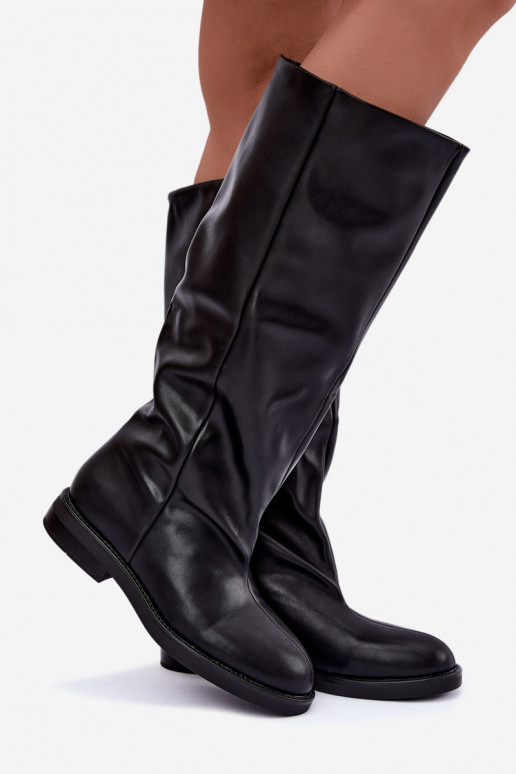 Slip-on knee-high boots with wide heels in black color Pavellea
