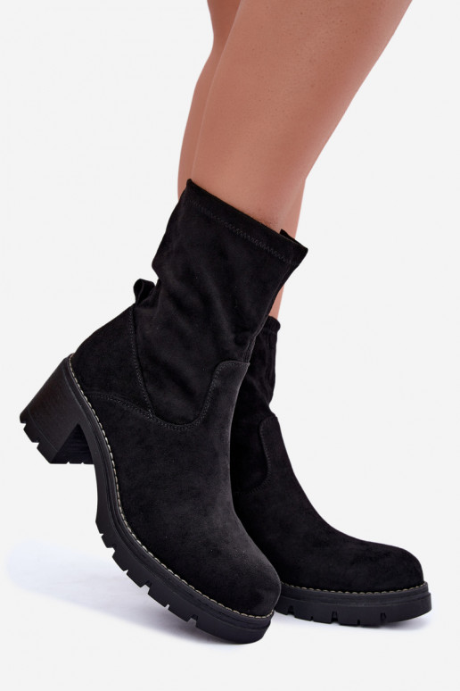 Women's ankle boots in black color Meldrenelle