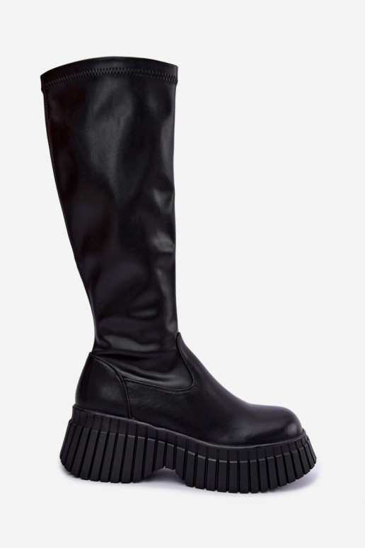 Black knee-high boots with platform Haldora