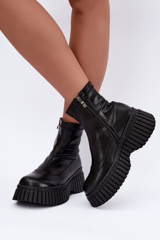 Black leather ankle boots with platform Elmorine