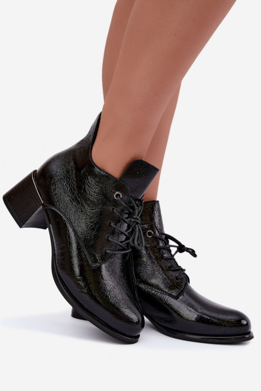 Warm black women's ankle boots with patent effect Klocku Hadelle