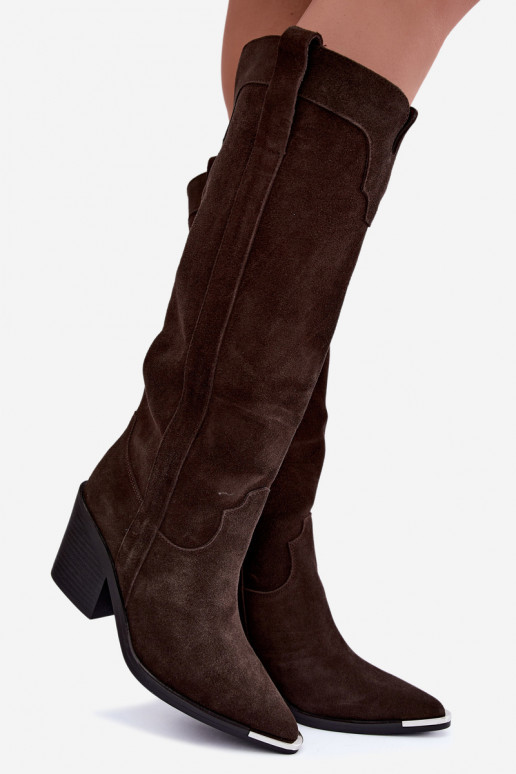 Warm knee-high cowboy-style boots with heels in faux suede brown
