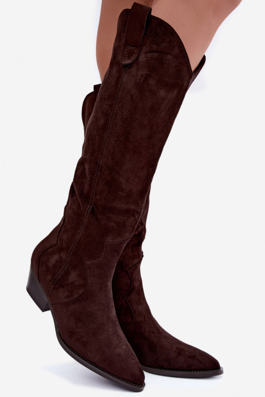 Warm knee-high cowboy-style boots with heels in brown Renissa