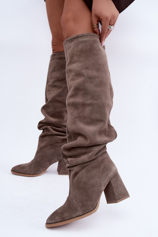 Warm wrinkled knee-high boots in faux suede with heels in clay Zazoo 4228