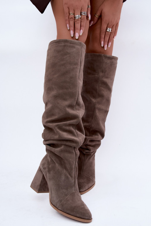 Warm wrinkled knee-high boots in faux suede with heels in clay Zazoo 4228