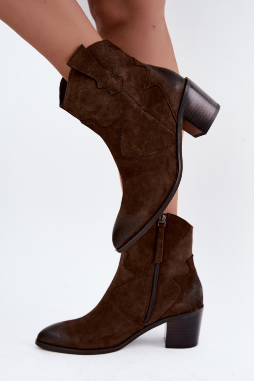 Leather suede cowboy-style insulated boots D&A CR62-3395 in chocolate color
