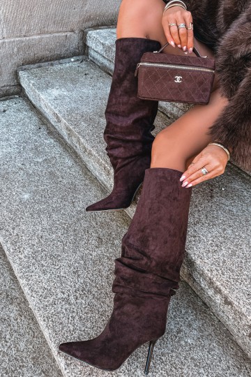 Chocolate slip-on knee-high boots with thin heels Balira 2