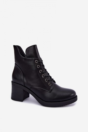 Warm women's ankle boots with laces in black Garella 2