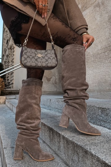 Warm wrinkled knee-high boots in faux suede with heels in clay Zazoo 4228 2