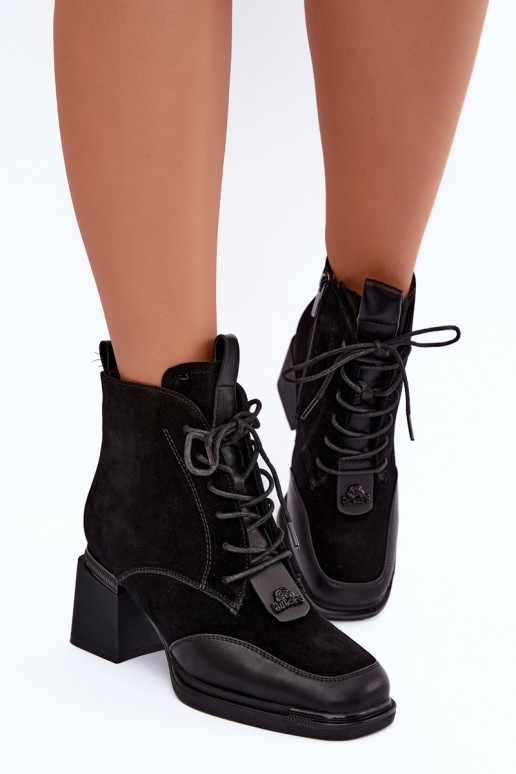 lace-up insulated ankle boots made of faux suede Artiker 59C0116 in black