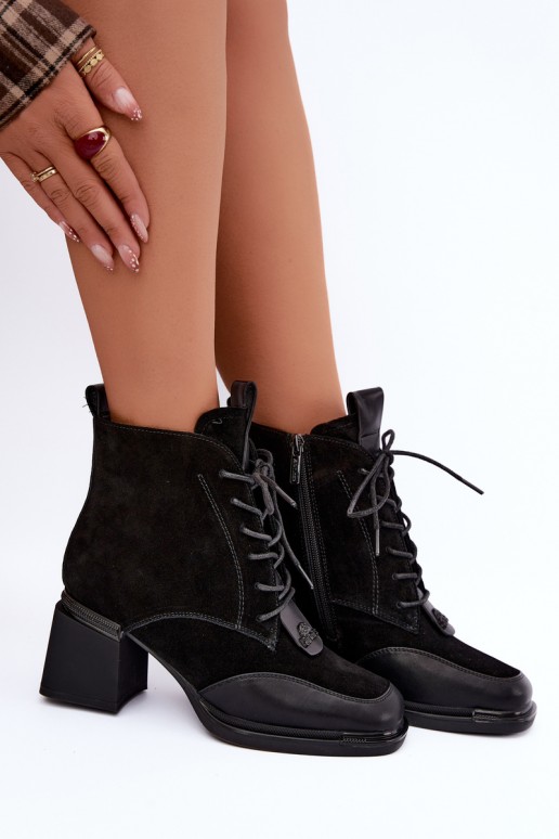 lace-up insulated ankle boots made of faux suede Artiker 59C0116 in black