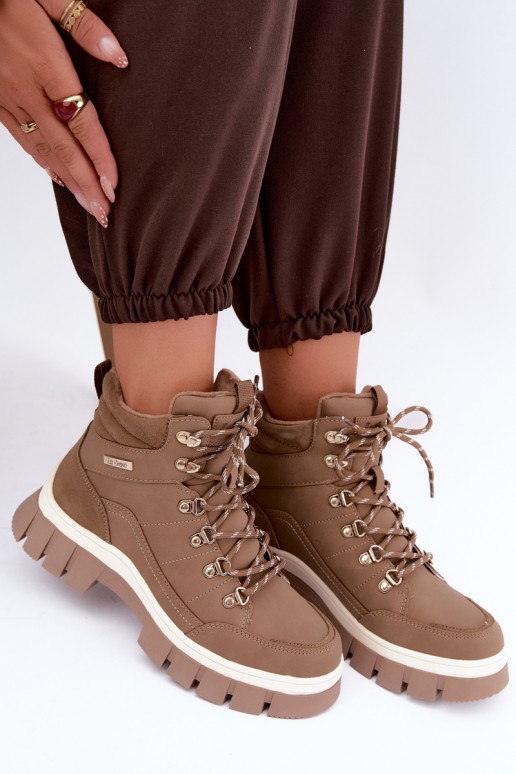 insulated women's shoes Lee Cooper LCJ-26-31-4582 in sand
