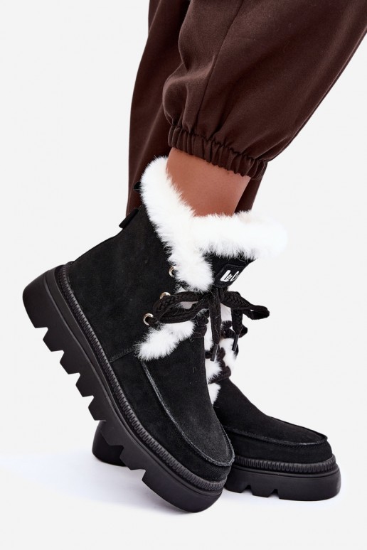 women's snow boots made of faux suede Lee Cooper LCJ-25-01-3737 in black