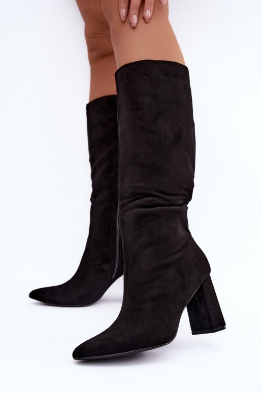 insulated knee-high boots with heels in black color Evelle