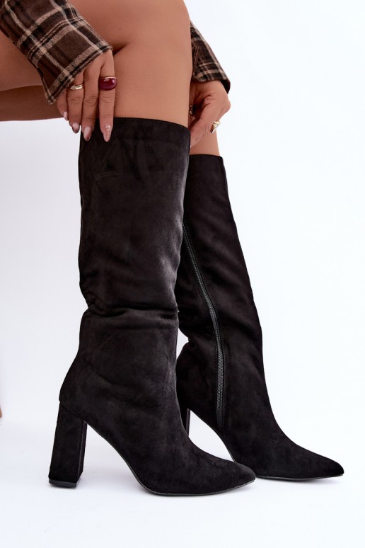 insulated knee-high boots with heels in black color Evelle