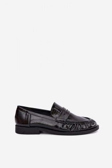 patent loafers with ruffles in black color Hellenne 2